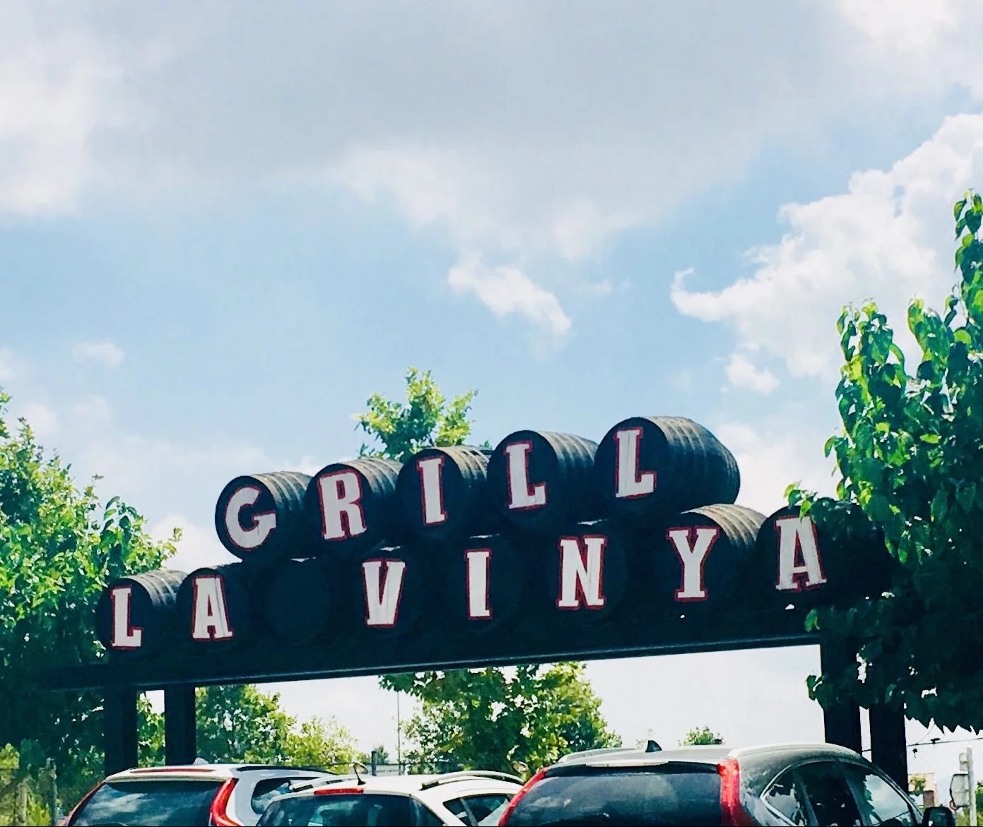 La Vinya Grill